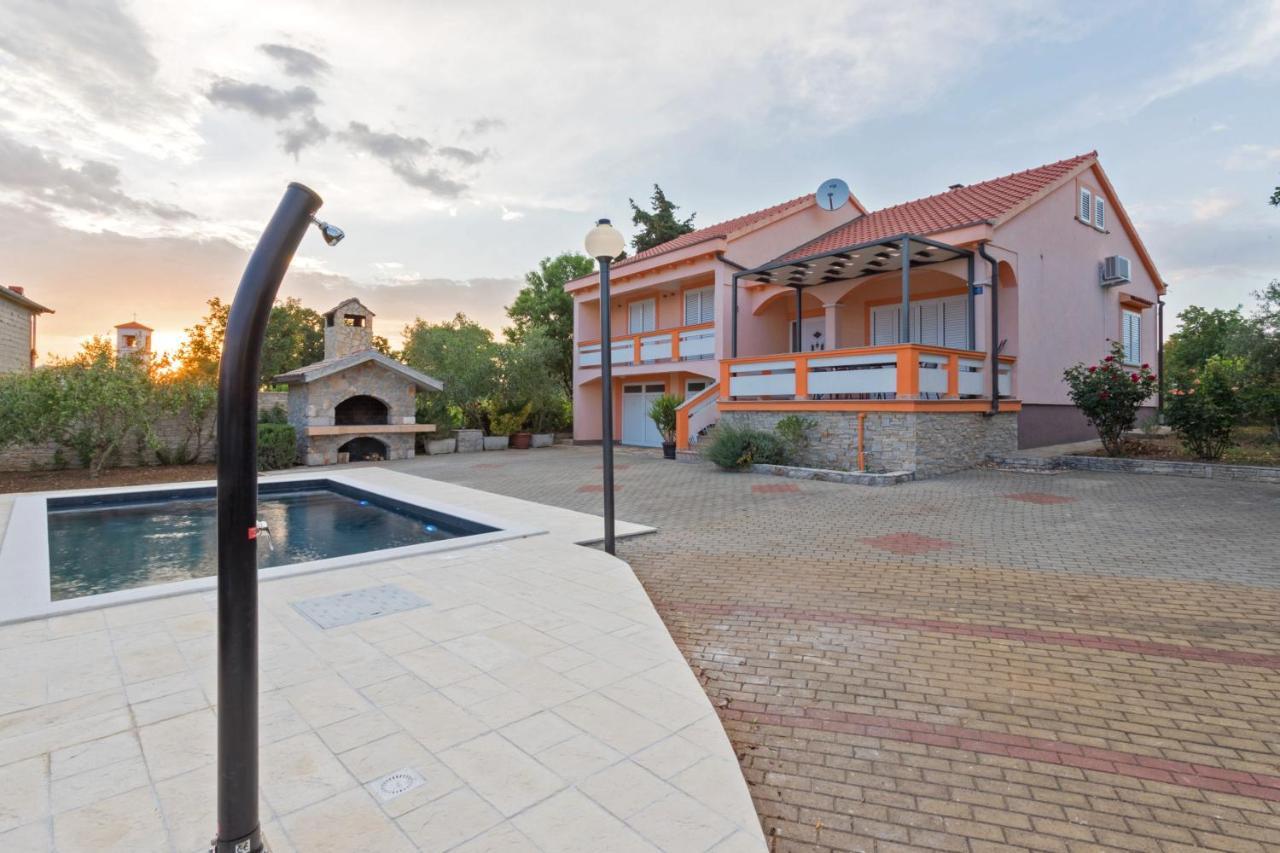 Holiday Home Antonio Dracevac Ninski Extérieur photo