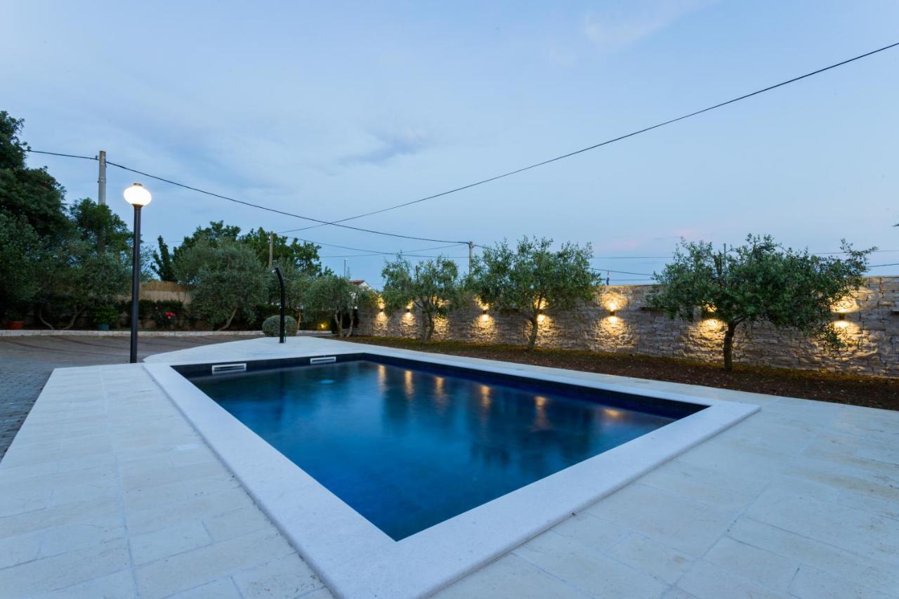 Holiday Home Antonio Dracevac Ninski Extérieur photo