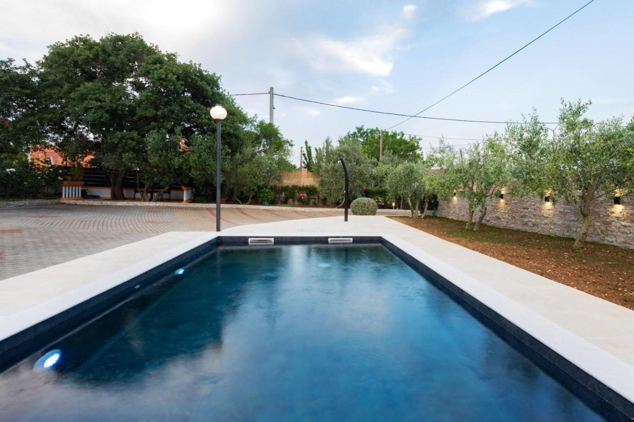 Holiday Home Antonio Dracevac Ninski Extérieur photo