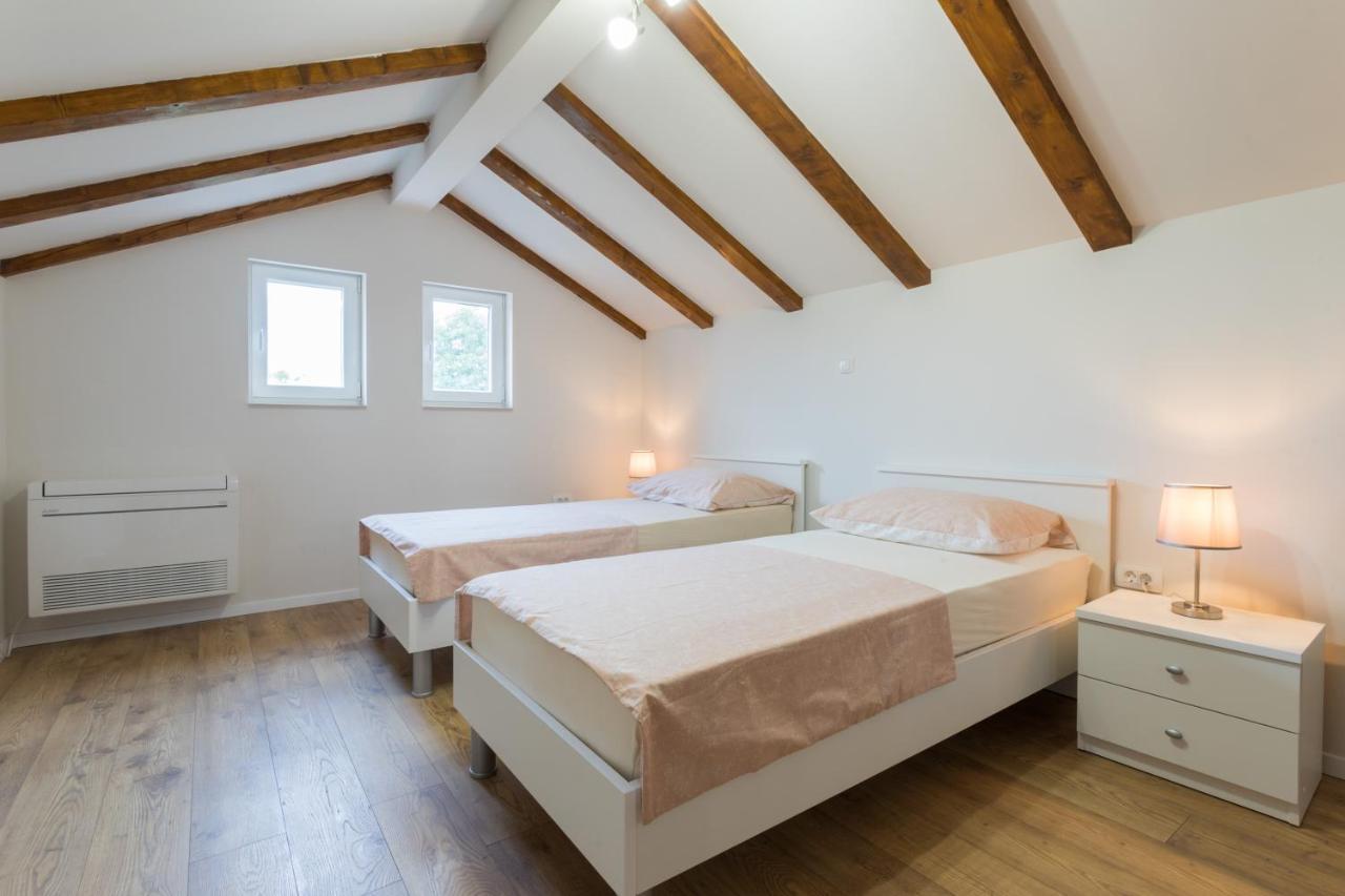 Holiday Home Antonio Dracevac Ninski Extérieur photo
