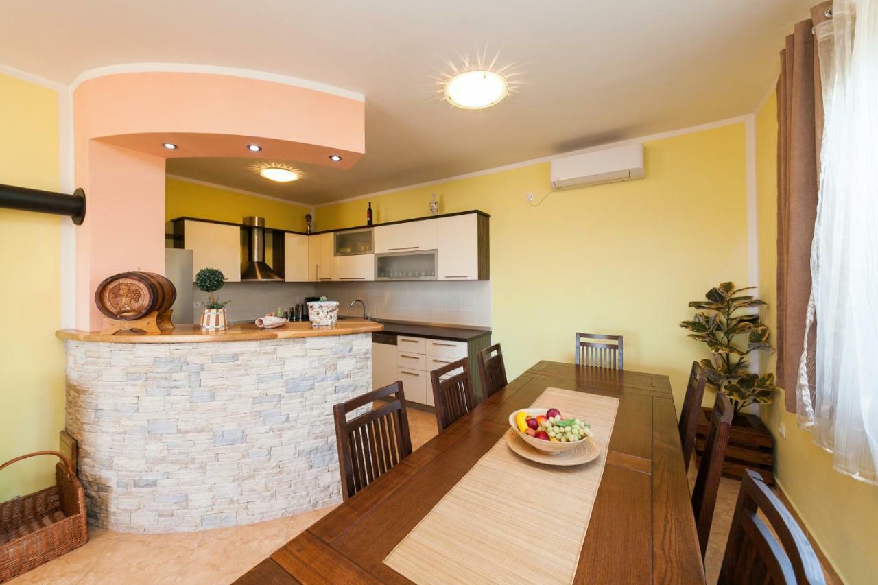 Holiday Home Antonio Dracevac Ninski Extérieur photo