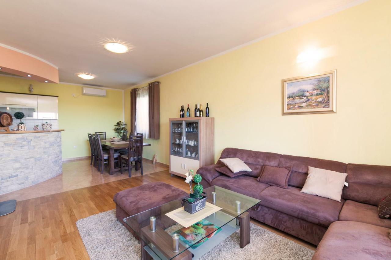 Holiday Home Antonio Dracevac Ninski Extérieur photo