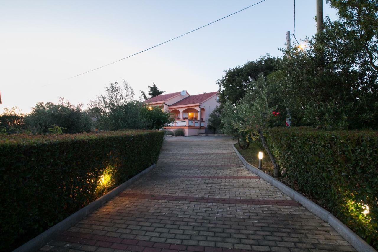 Holiday Home Antonio Dracevac Ninski Extérieur photo